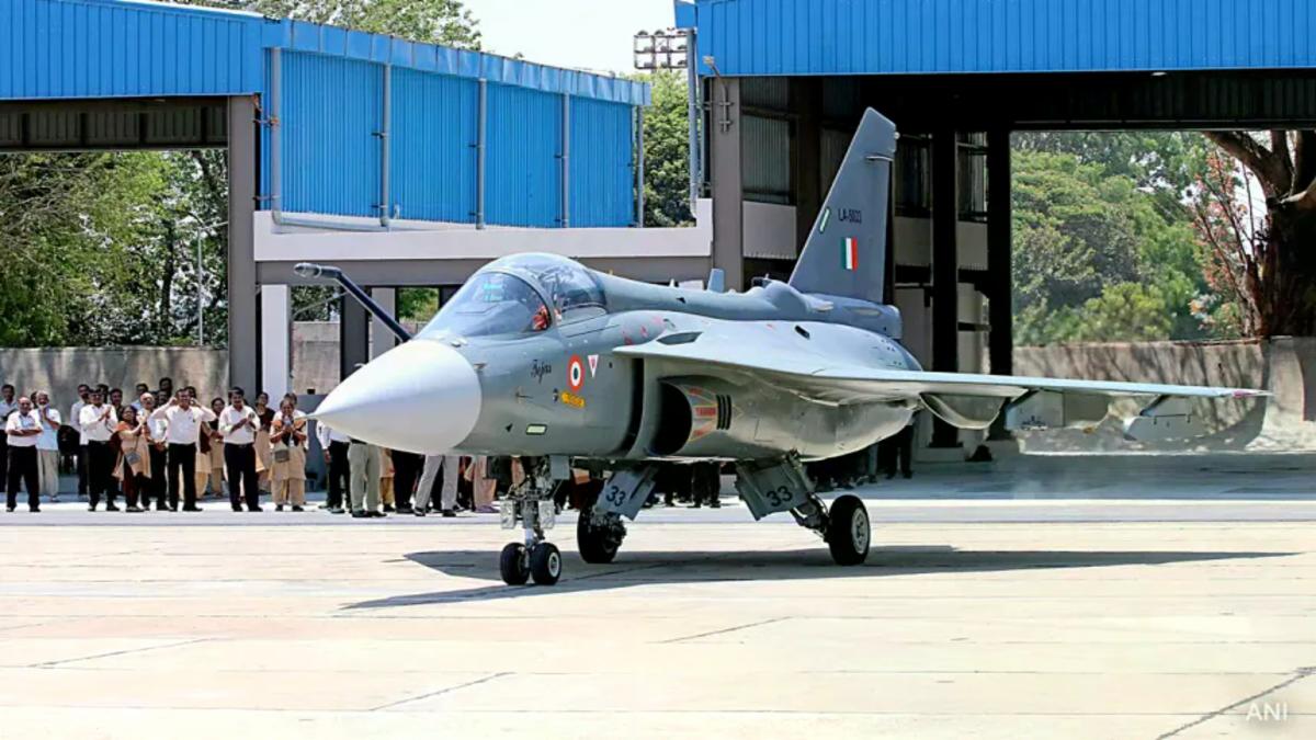 India Signs Rs 66,500 Cr Tejas Deal in 2025